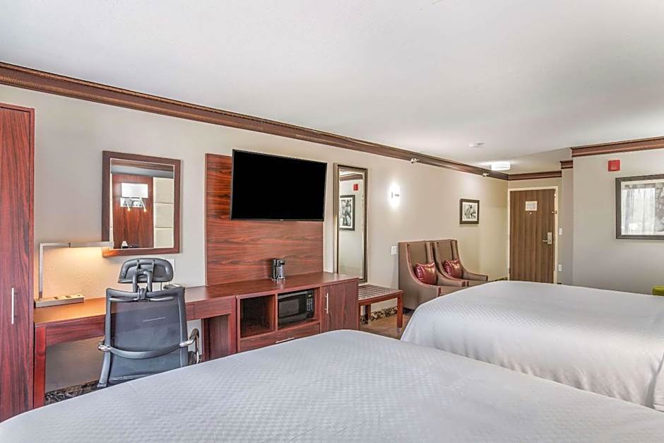 The Leo Collection Detroit, Ascend Hotel Collection