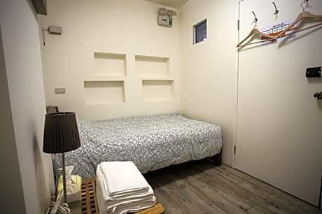 Triple Room with Shared Bathroom