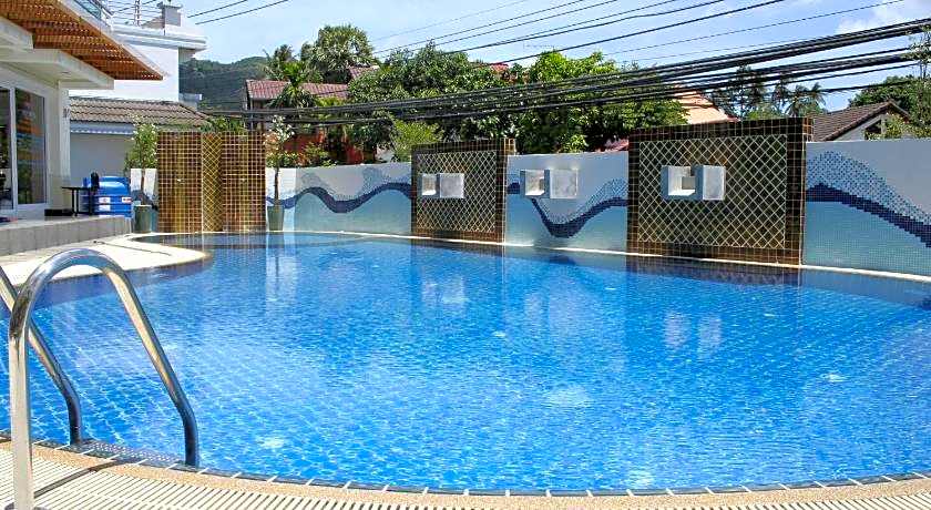 First Residence Hotel