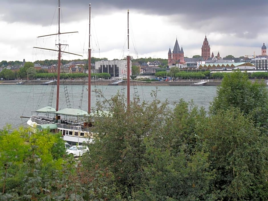 Hotel zum Schnackel in Mainz