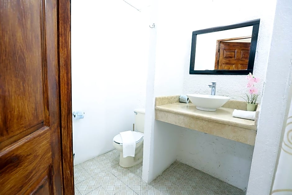Hotel Bosque Caribe, 5th Av. Zone
