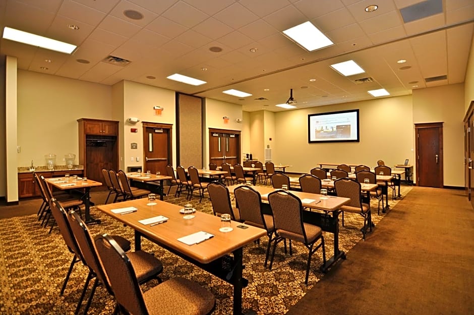 Montcler Hotel & Conference Center, Trademark by Wyndham