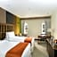 Al Falaj Hotel