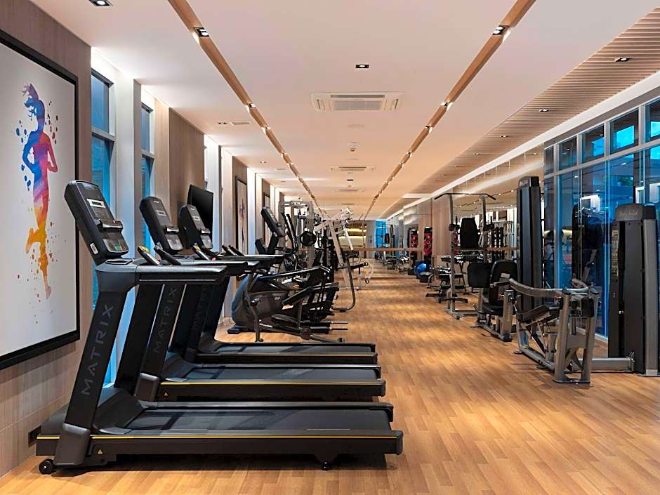 Novotel Living Bangkok Sukhumvit Legacy