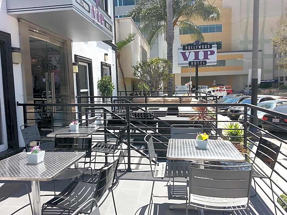 Hollywood VIP Hotel