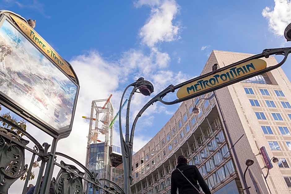 Hôtel de la Place des Alpes