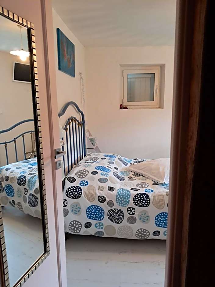 le buisson de la gariole ,chambre rhétaise