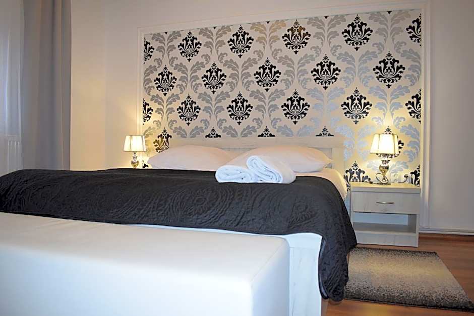 Sepia Restauracja & Noclegi