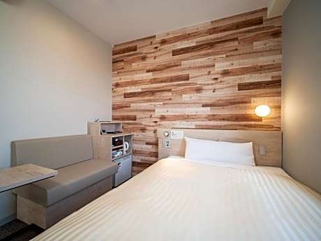 Quadruple Room - Non-Smoking