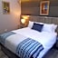 La Orchard Hotel