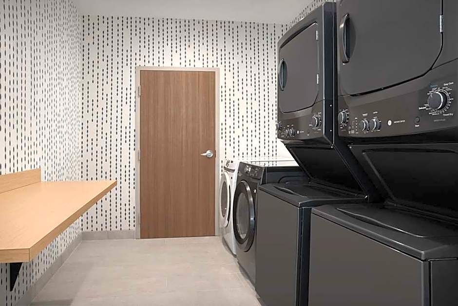 Home2 Suites by Hilton Lakeland North I 4