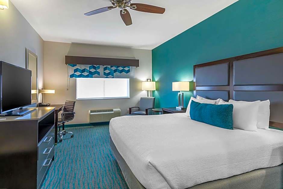 Best Western Plus Taft Inn