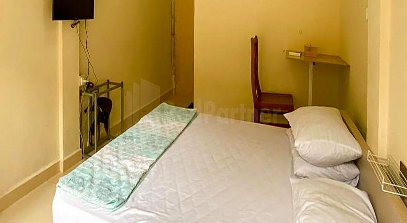 Wisma Pinggir Mitra RedDoorz