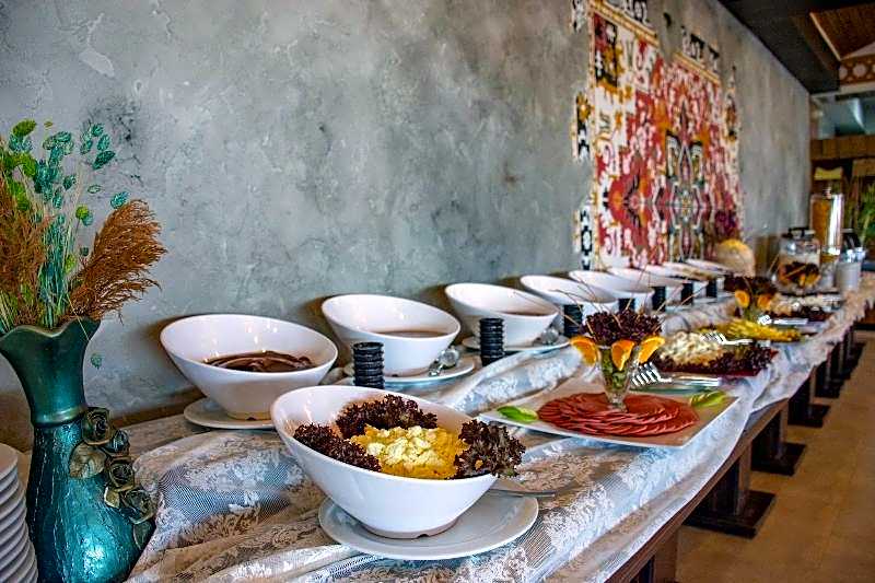 Green Palace Suite Hotel