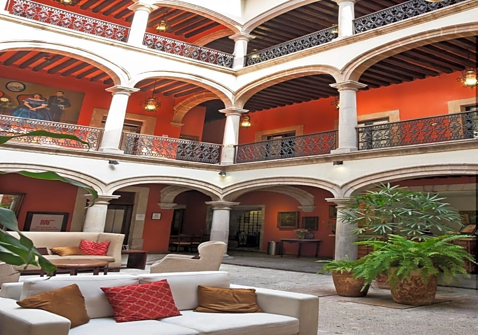 Hotel Misión Catedral Morelia