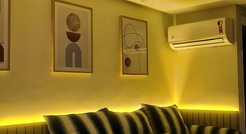 GoldFlat Cabo Branco Joao Pessoa