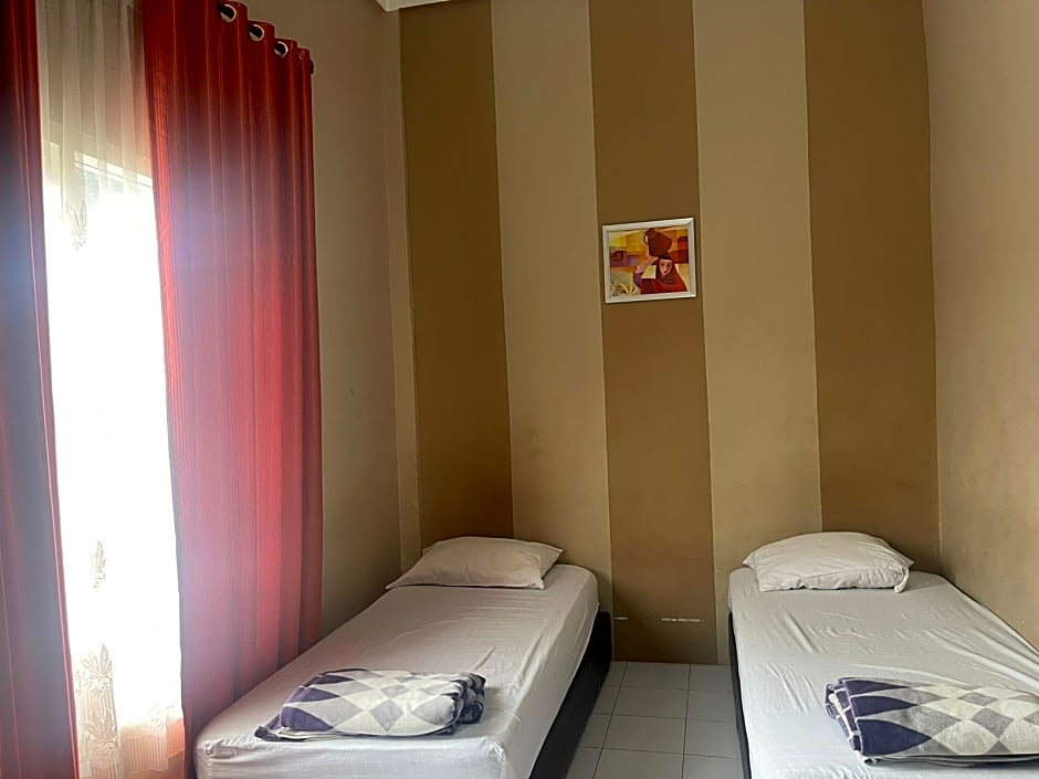 OYO 92502 Penginapan Rokan Permai Syariah