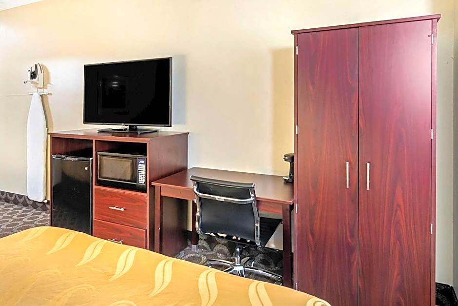 Quality Inn Overland Park Kansas City