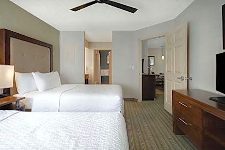 One-Bedroom Suite with Two Double Beds - Non-Smoking