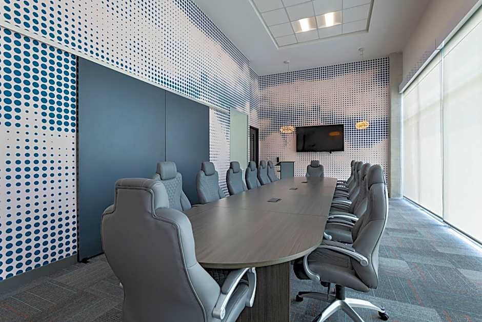 Aloft Omaha West