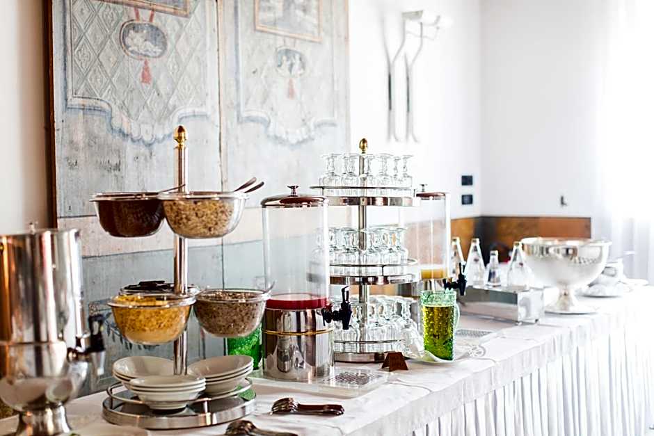 Residenza d'Epoca Albergo Quattro Fontane