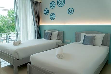 Twin Room with River View