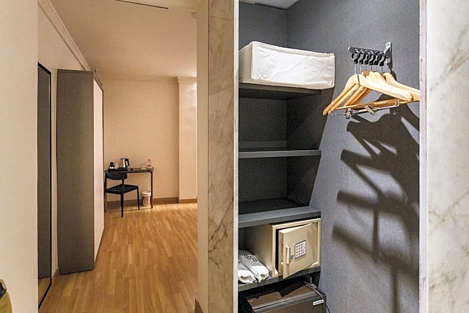 Photo 1 of 10 of Triple Room