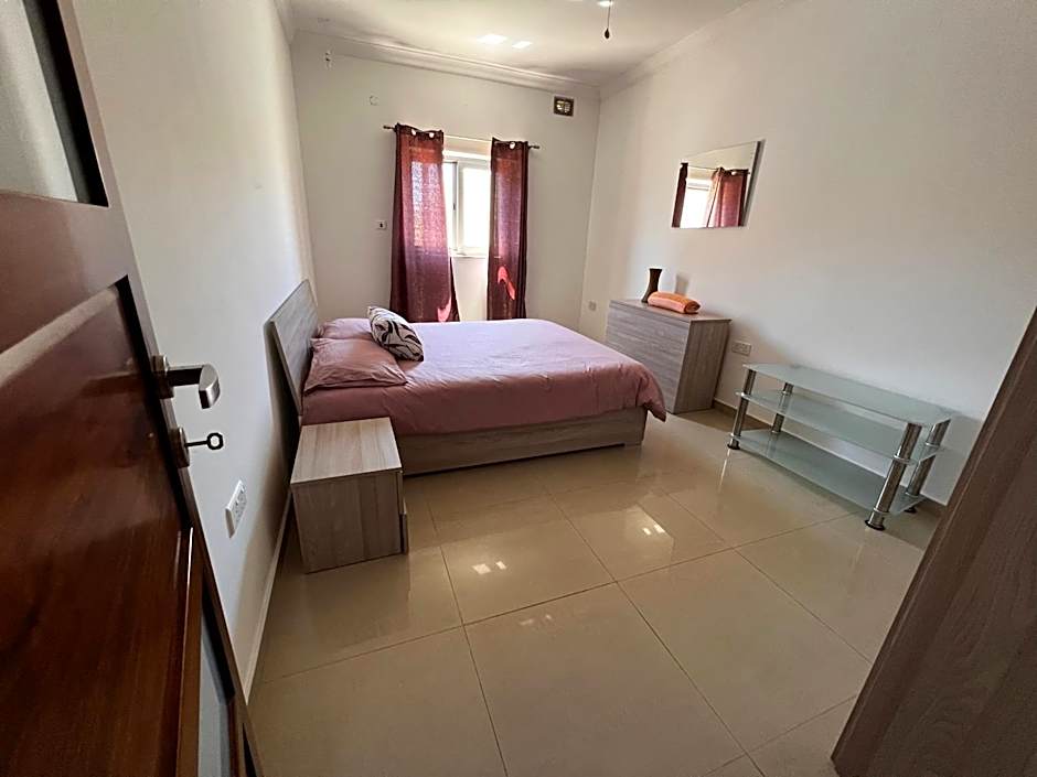 Superb 3 Bedroom Maisonette in Naxxar