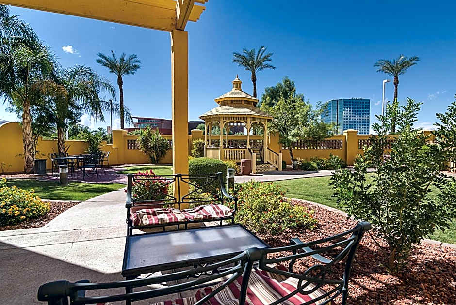 La Quinta Inn & Suites by Wyndham Phoenix Mesa West