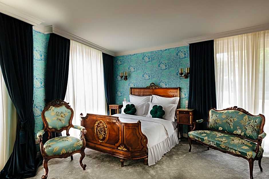 Ateneea Luxury Rooms