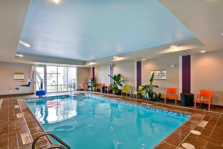 Home2 Suites by Hilton Green Bay – Green Bay, WI