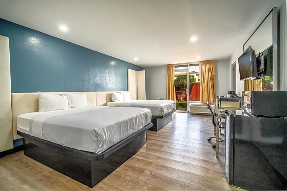 Rose Garden Inn - San Luis Obispo