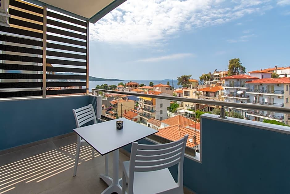 Unique Aura Luxury Studios