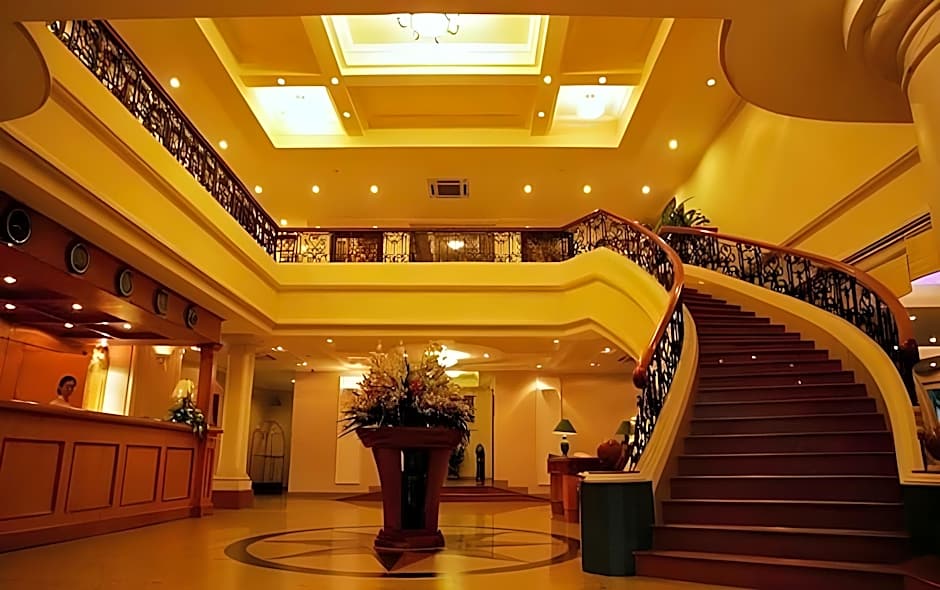 The Tray Hotel Hai Phong