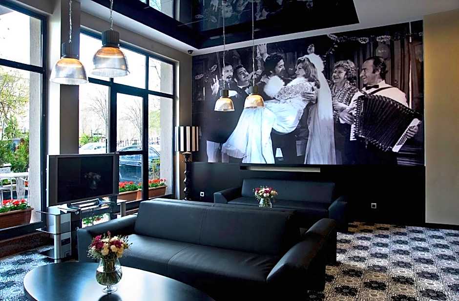 Maltepe 2000 Hotel