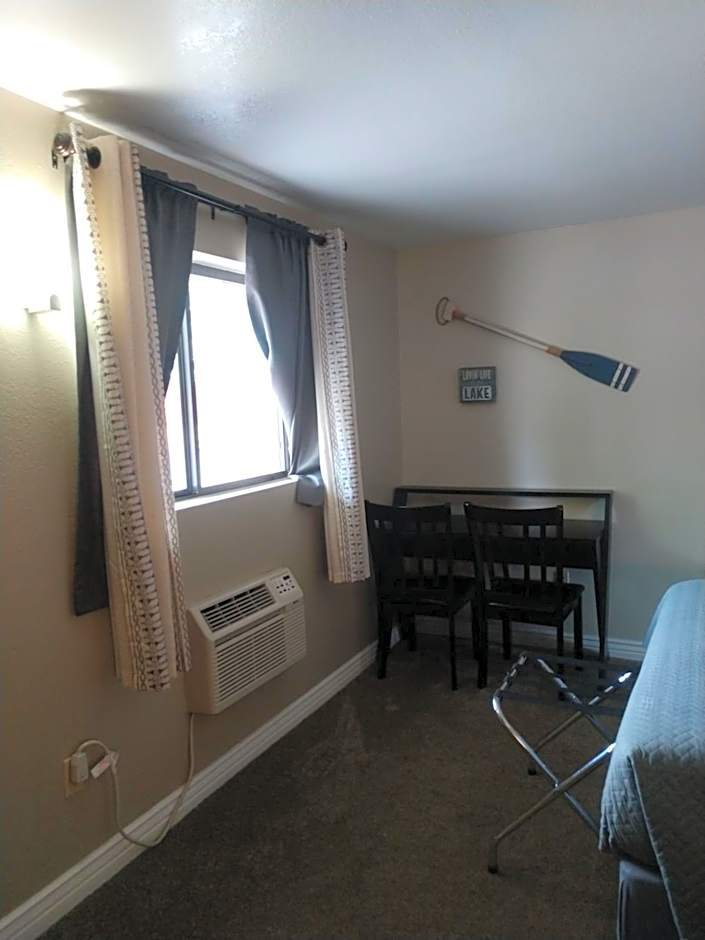 Red Rock Motel and Dam Motel