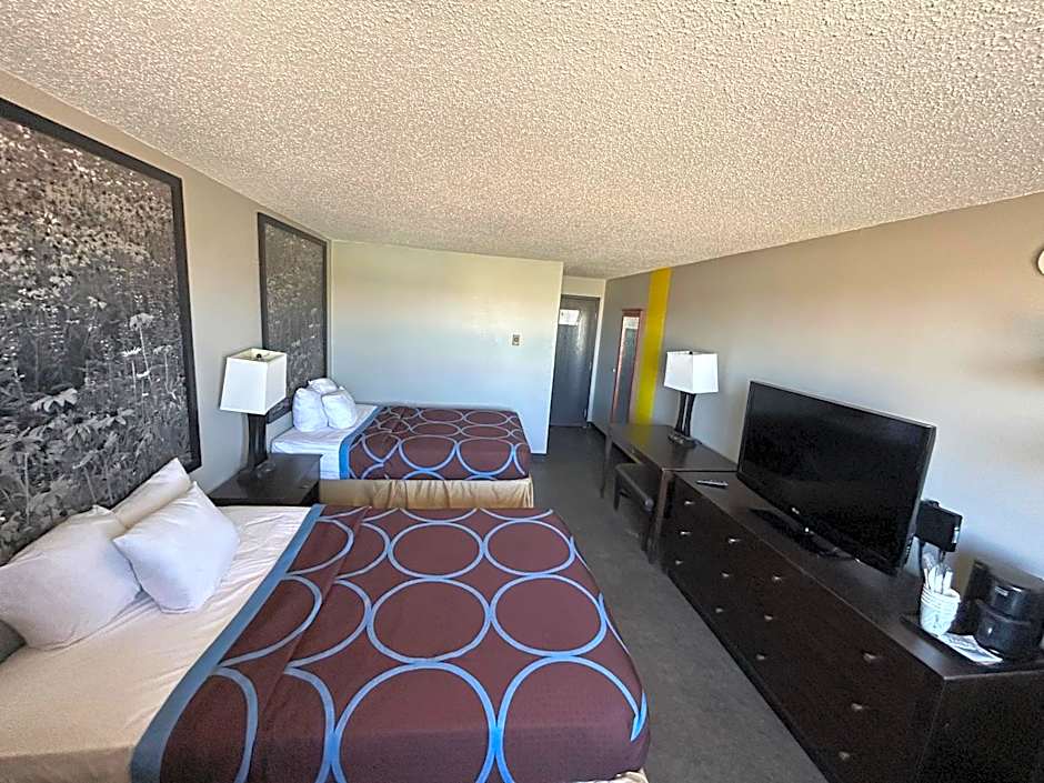 Super 8 by Wyndham Williston ND