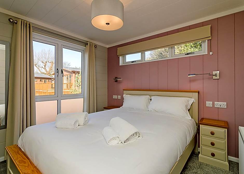 Canterbury Reach Lodge Retreat