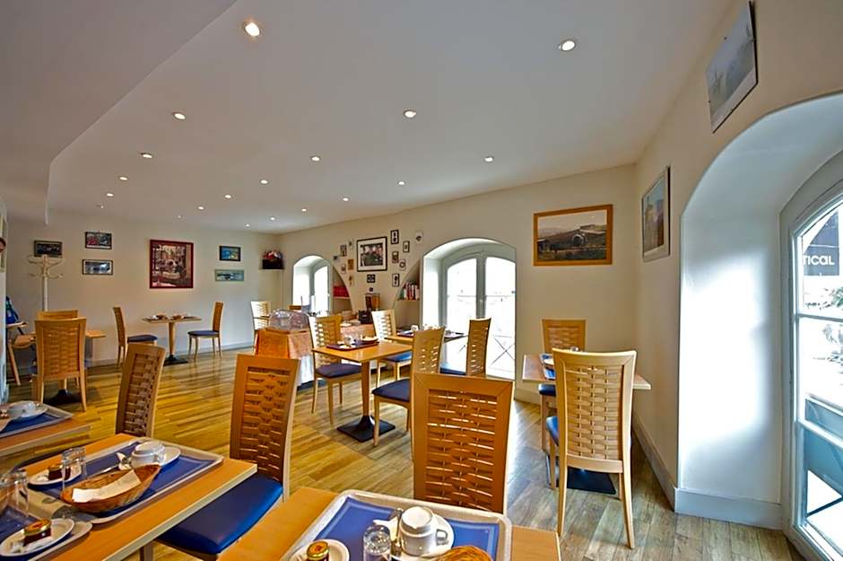 Hotel Le Bourbon Pau Centre