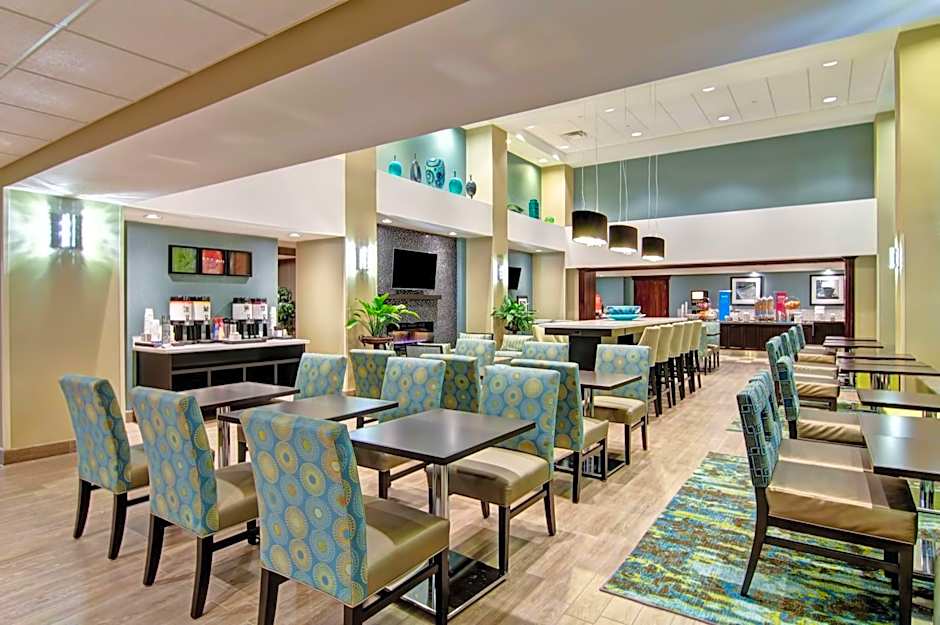 Hampton Inn By Hilton Sudbury