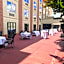 DoubleTree By Hilton Hotel Bloomington