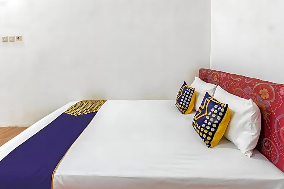 Hotel O Kebun Manis Homestay Near Lapangan Bola Volly Batu Kumbung