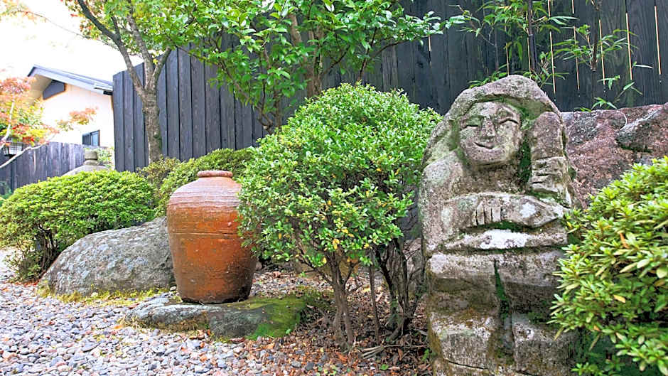 Yufuin Onsen Oyado Gorinka – Yufu, NM