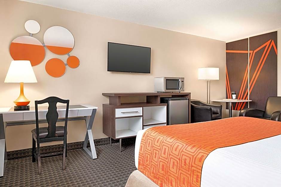 Howard Johnson by Wyndham Gravenhurst