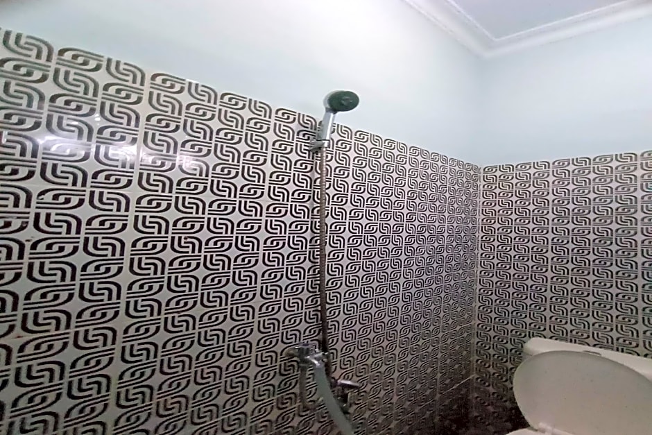 OYO 92806 Penginapan Geby Syariah