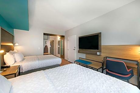 Queen Room with Two Queen Beds
