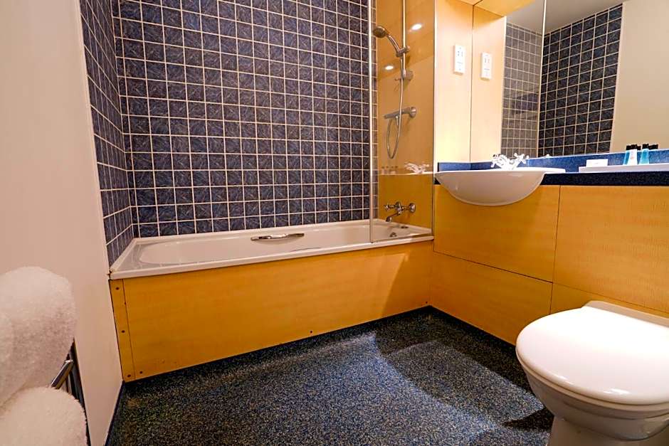 Gomersal Park Hotel & Bazaar Spa