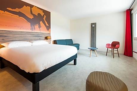 Standard Family Suite with One Double Bed and Sofa