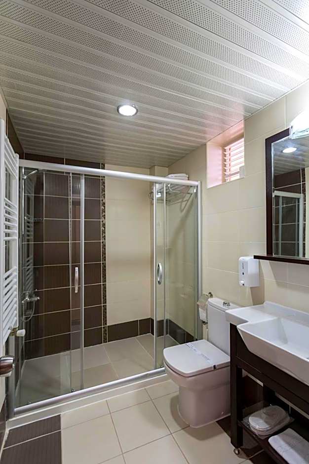 Troas Beach Hotel