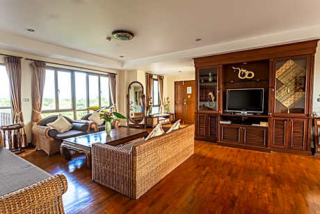 Sanctuary 2-Bedroom Family Suite